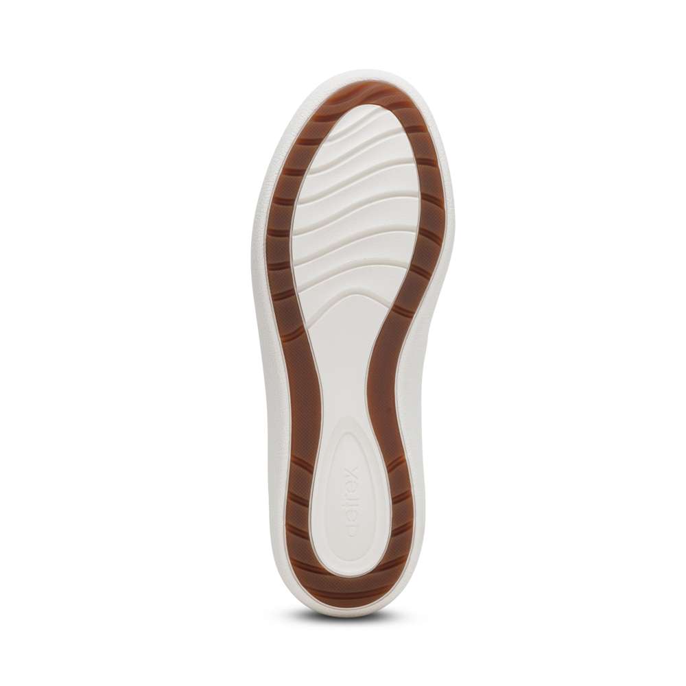 Erica Casual Sneakers - Tan