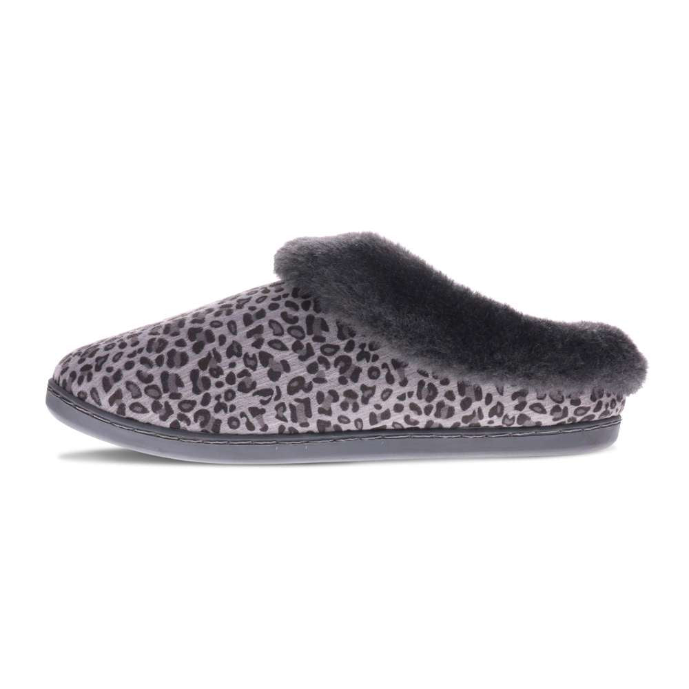 Snooze II - Grey Leopard