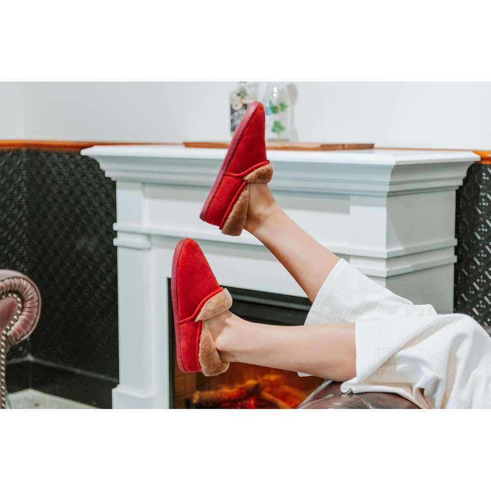 Snuggle II - Red