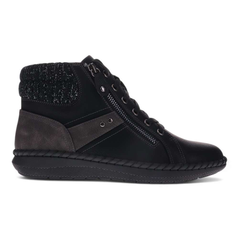 Wanda Boots - Black