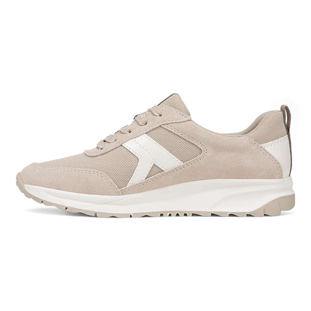 Shay Jogger Lace Up Sneaker - White/Beige
