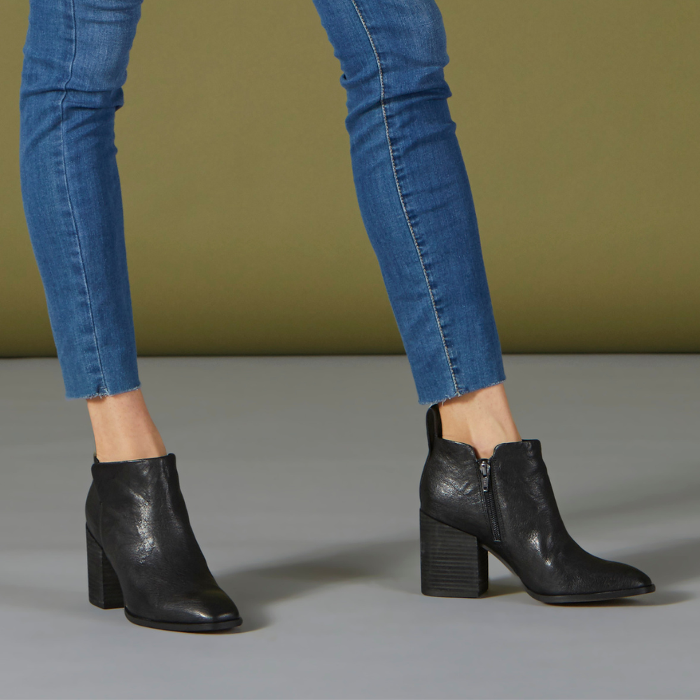 Vionic Meaning About Vionic – Comfort Co Shoes Singapore