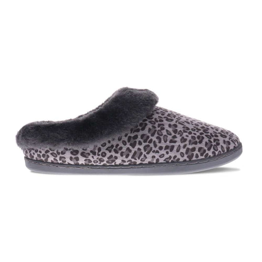 Snooze II - Grey Leopard