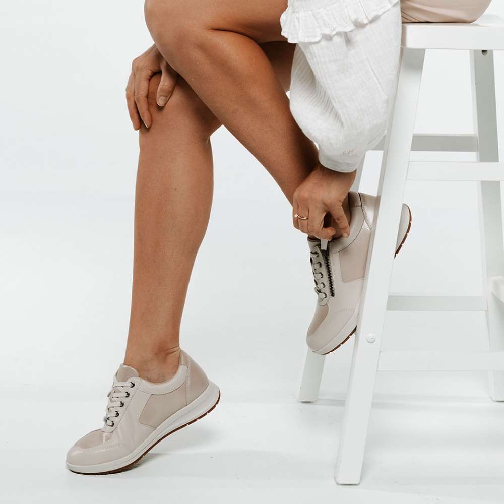 Boston Zip Casual Sneaker - Champagne/Pebble