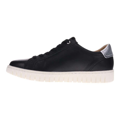 Luna Lace-Up Sneaker - Black