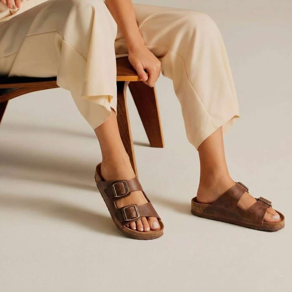 Beth Slide - Brown