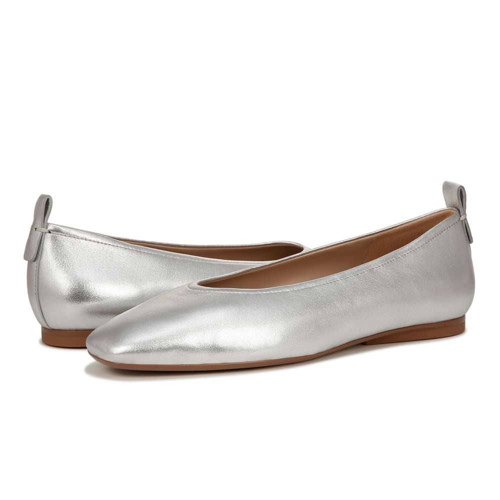 Carla Flat - Silver