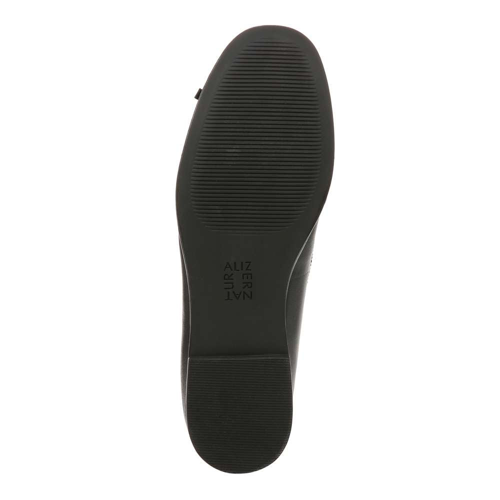 Essential Flat - Black Leather