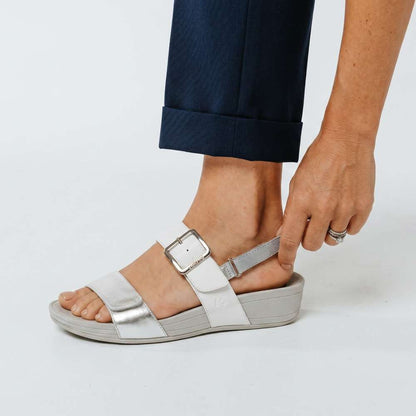 Florini Platform Sandal - White/Silver