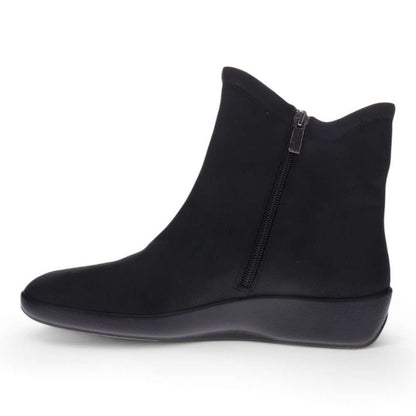 Karla Boot - Black