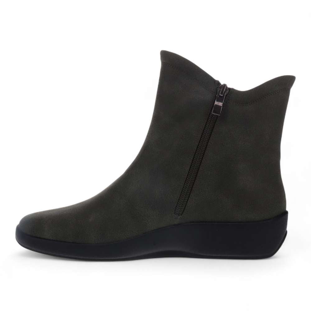 Karla Boot - Olive