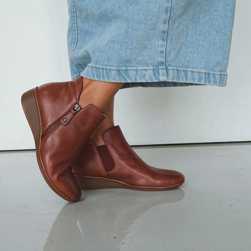 Damascus Wedged Boot - Mocha