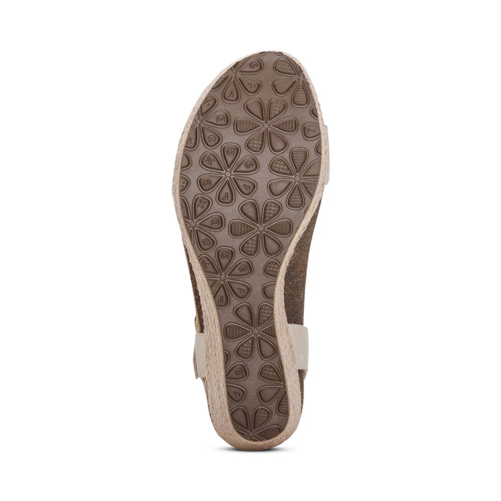 Sydney Espadrille Wedge - Ivory