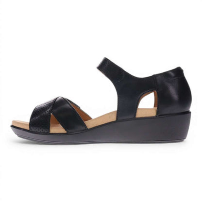 Taytay Wedged Sandal - Black/Black